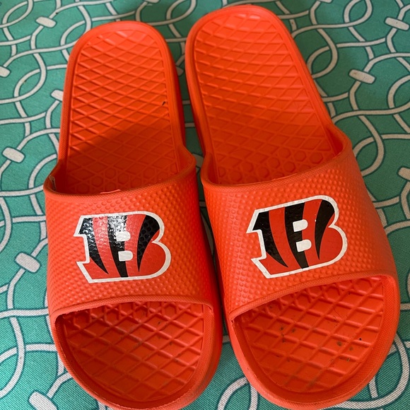 Bengals Slides Sandals - Picture 1 of 4